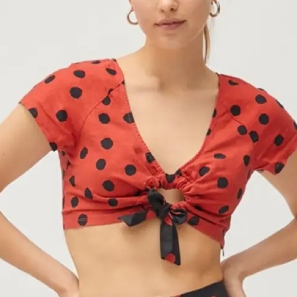 Urban Outfitters Red and Black Polka Dot Crop Top Sweetheart neckline